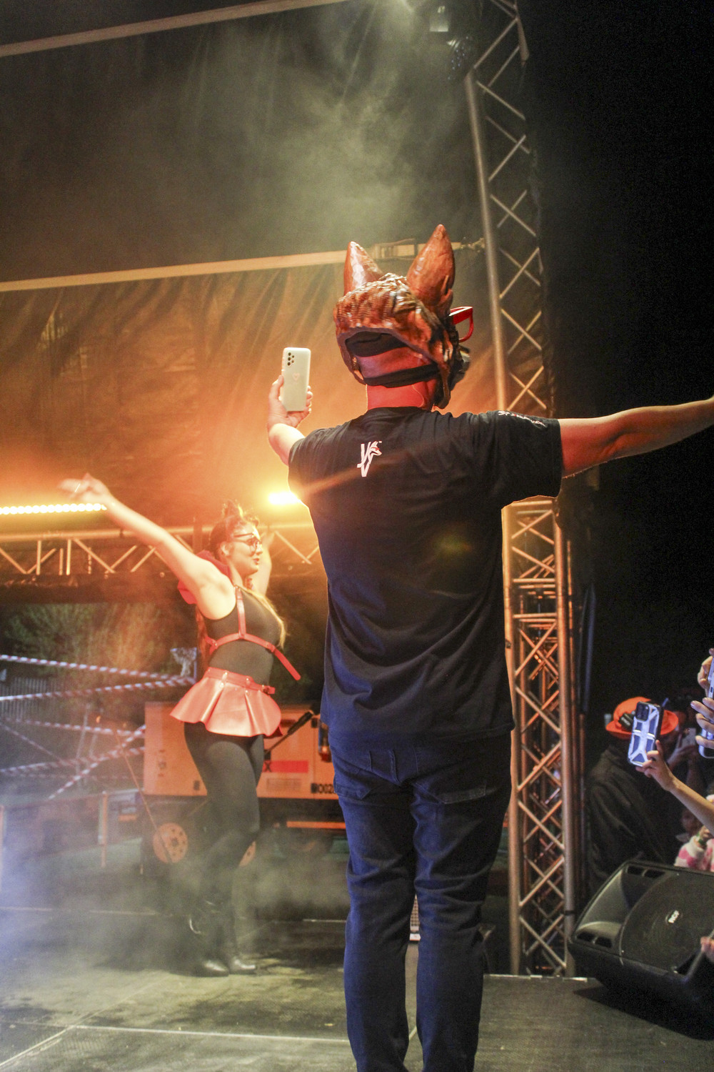 Jakkals Vibes™ live on stage